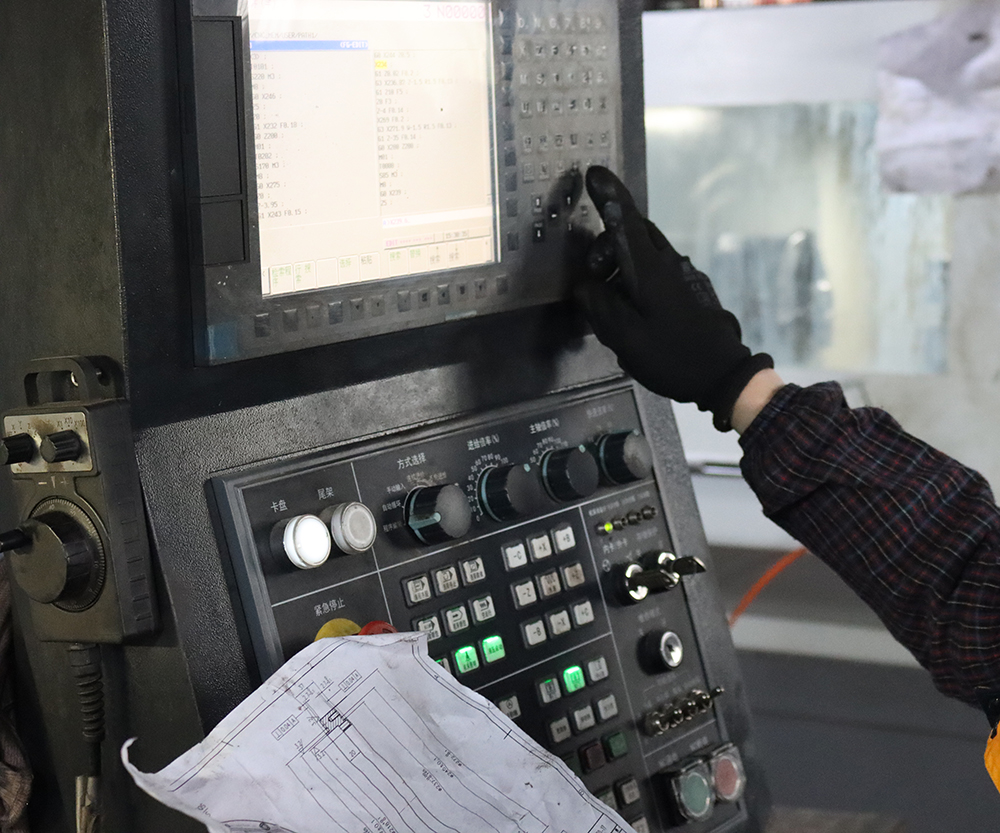 來賓需要按照一定順序安裝和拆卸密封機(jī)械以防膠圈損壞