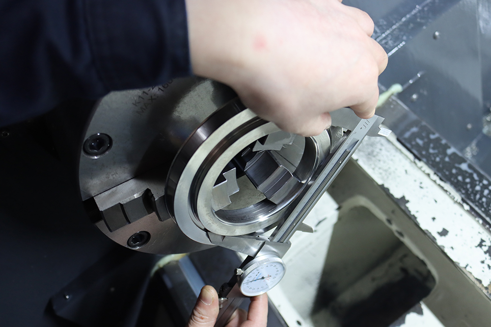 洛寧提高機(jī)械密封使用壽命的措施和看法 